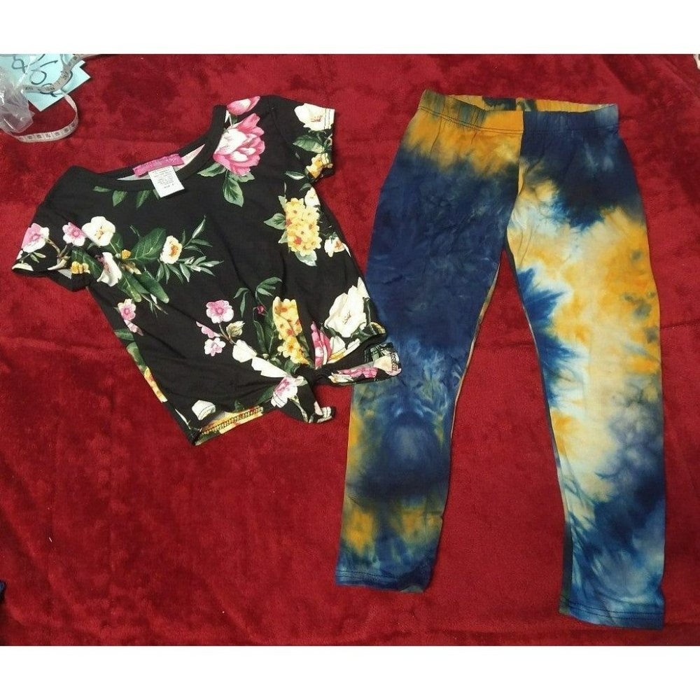 Floral Blouse and Blue tie dye Leggings Little Girl Size 5/6